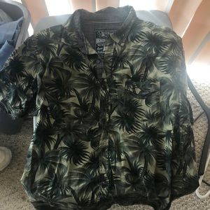 XL shirt